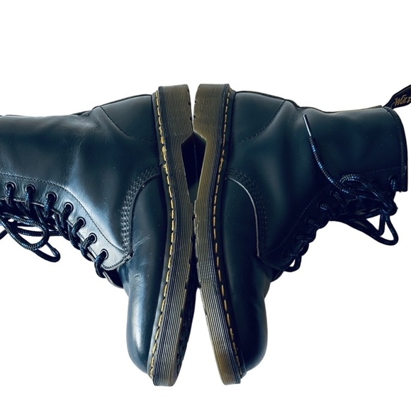 Dr. Martens Made in England VTG Combat Boots, Size UK 8.5, Navy Blue Leather - Picture 5 of 10